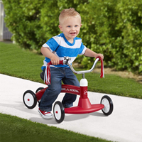 Correpasillos de Color Rojo para niños pequeños de 1 a 3 años MARCA RADIO FLYER