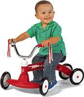 Correpasillos de Color Rojo para niños pequeños de 1 a 3 años MARCA RADIO FLYER